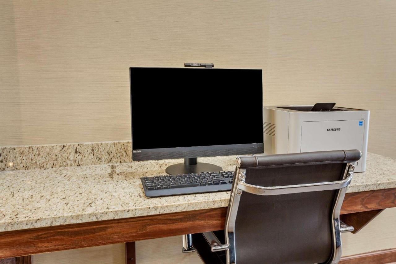ממפיס Comfort Suites מראה חיצוני תמונה